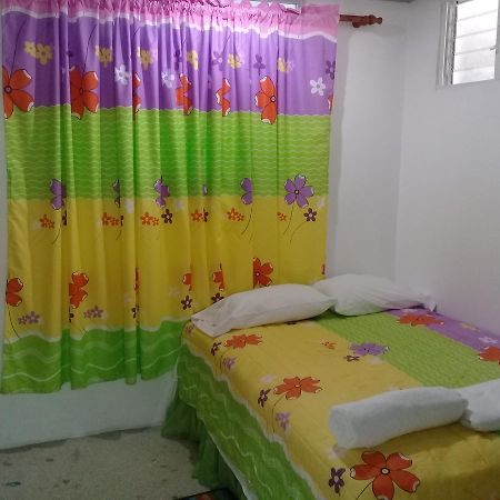 Hostel Quintonido คาราวากวา ภายนอก รูปภาพ