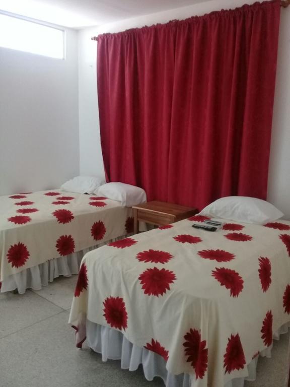 Hostel Quintonido คาราวากวา ภายนอก รูปภาพ