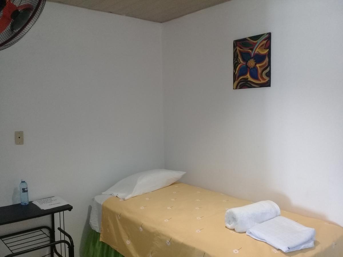 Hostel Quintonido คาราวากวา ภายนอก รูปภาพ
