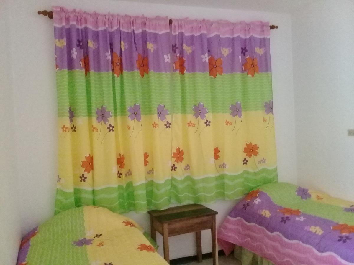 Hostel Quintonido คาราวากวา ภายนอก รูปภาพ