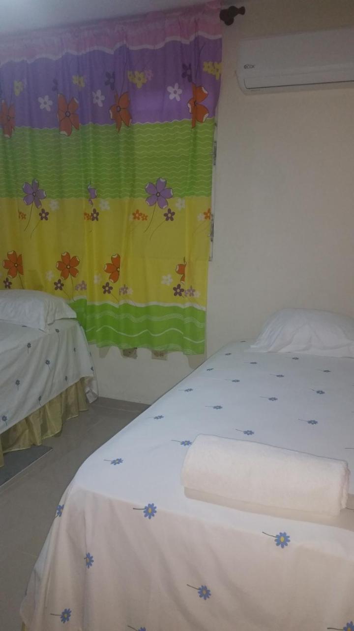 Hostel Quintonido คาราวากวา ภายนอก รูปภาพ